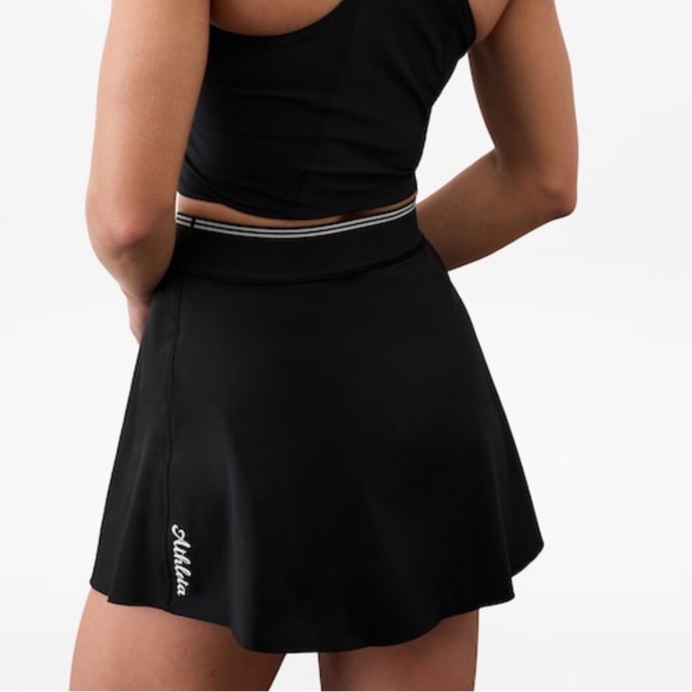 Athleta Ace Advantage Black Performance Circle Skirt with Striped Waistband